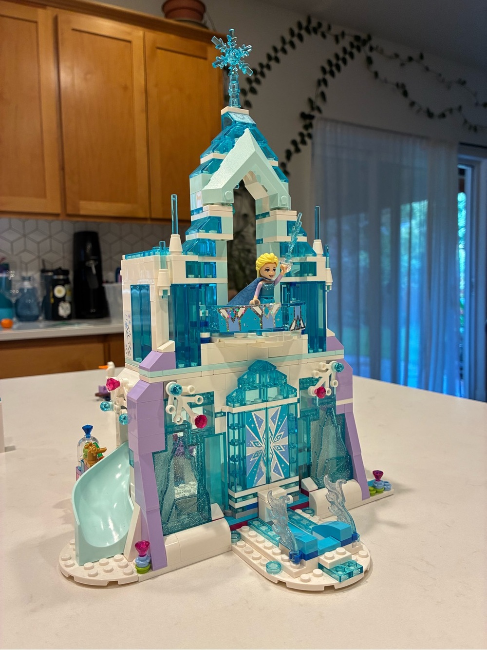 LEGO Elsa’s Frozen Magical Ice Palace (43172)